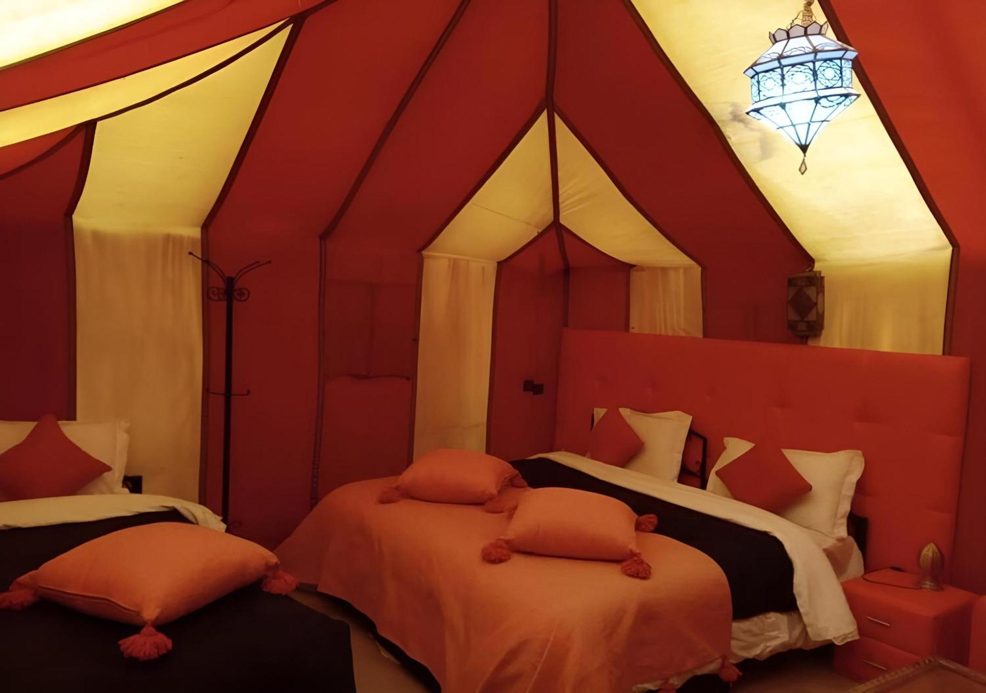Merzouga Sahara Nights Camp & Desert Activities Екстериор снимка