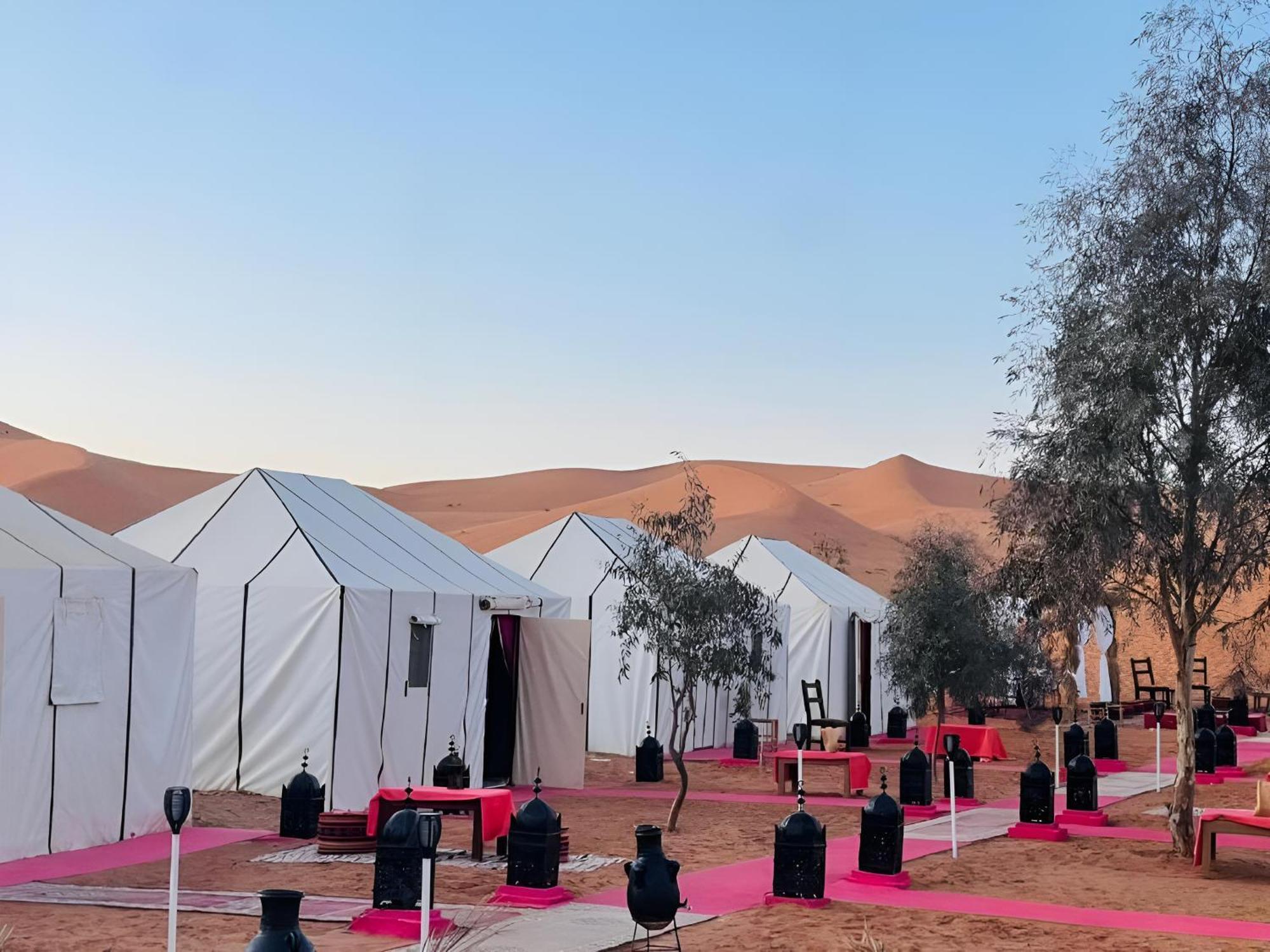 Merzouga Sahara Nights Camp & Desert Activities Екстериор снимка